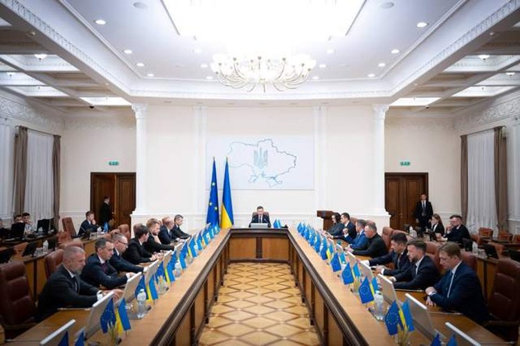 Світлина з телеграм-каналу Сергія Корецького про перше засідання нового складу Кабінету Міністрів