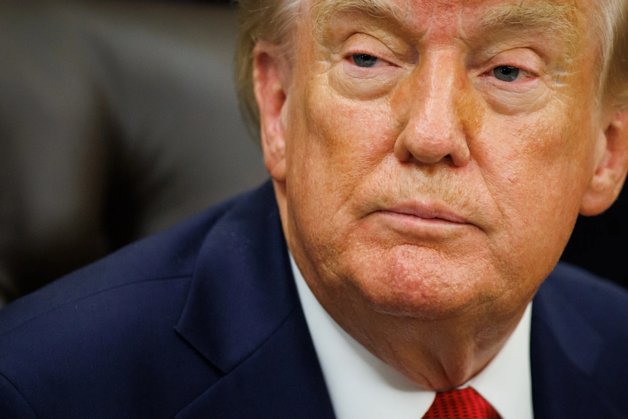 CNN, Politico і MS NOW судяться з Трампом через заборону журналістів: ключові факти